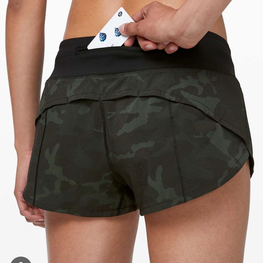 Lululemon Camo Speed Up shorts size 6